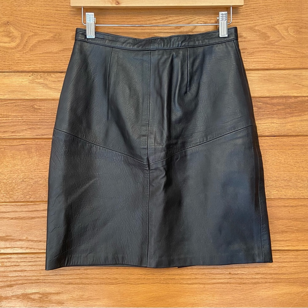 Vintage leather black pencil skirt